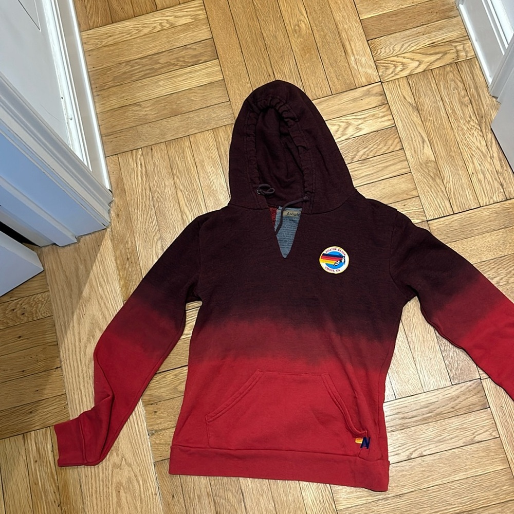 Aviator Nation sweatshirt with kangaroo pockets